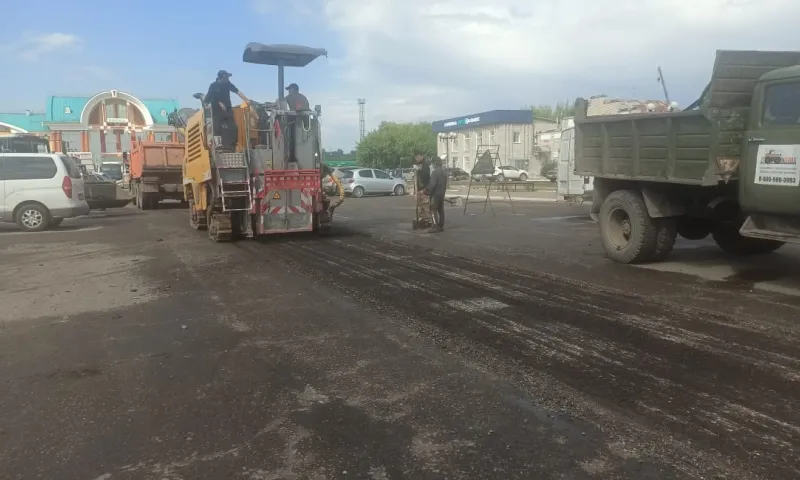 В Бийске приступили к локальному ремонту дорог