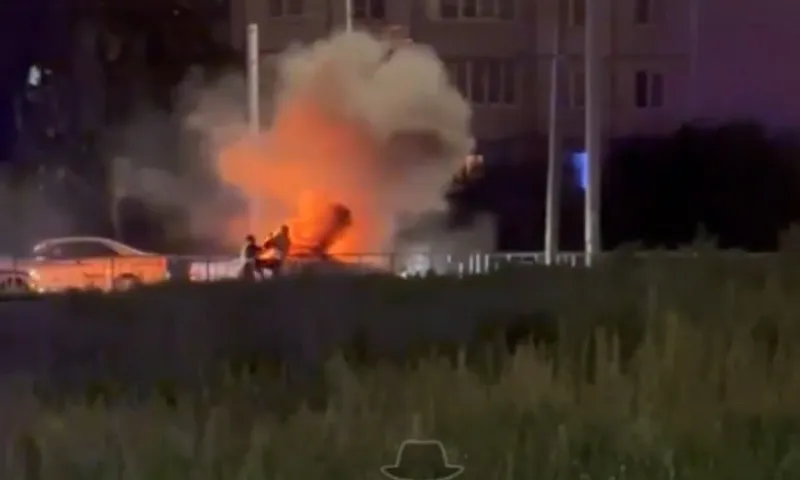 Машина пьяного лихача вспыхнула во время погони в Барнауле