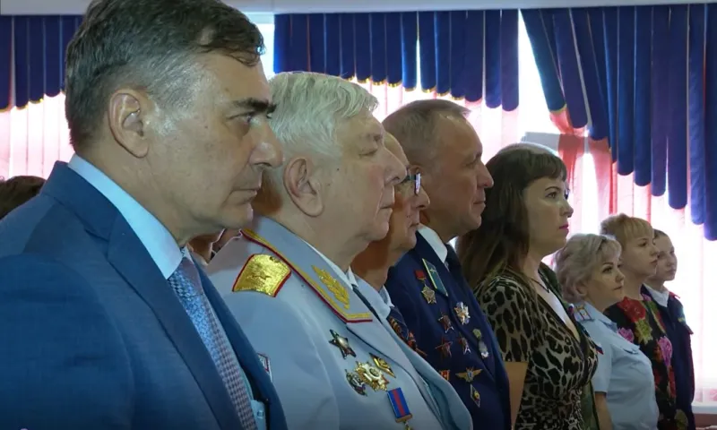 Ветераны боевых действий провели в заринской школе урок мужества