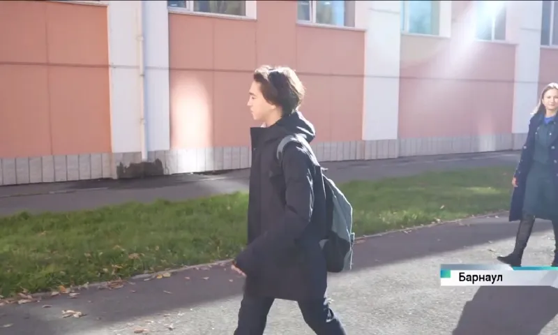 13-летнего Тимофея Миронова из Барнаула наградят в Совете Федерации за спасение девочки