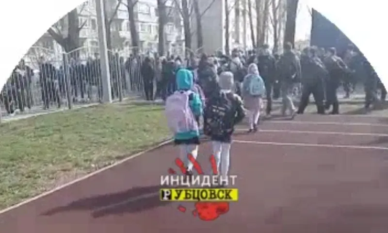 Сообщение о минировании поступило в гимназию № 8 Рубцовска