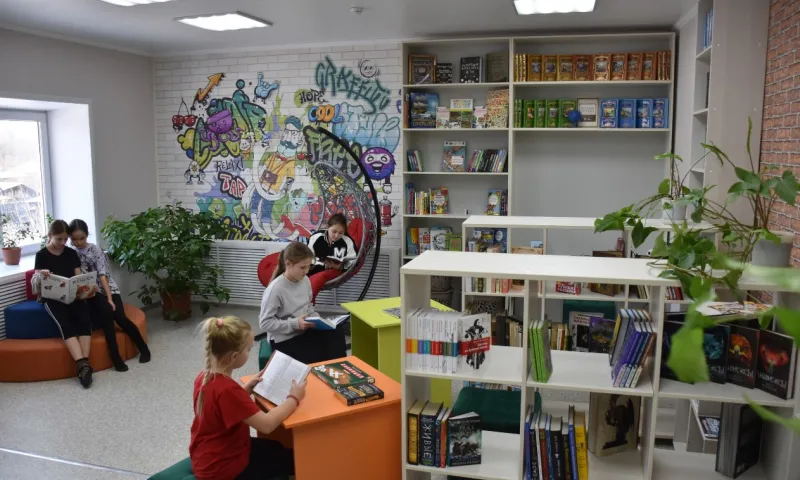 Сразу три обновленных учреждения культуры открыли в Зональном районе