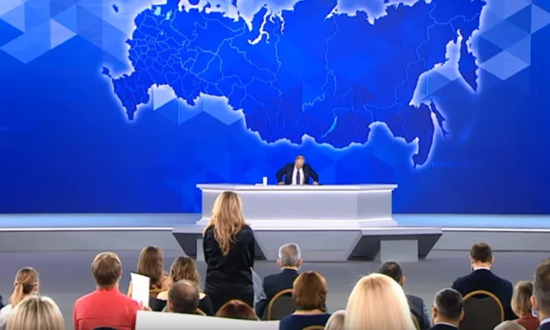 Началась ежегодная пресс-конференция Владимира Путина