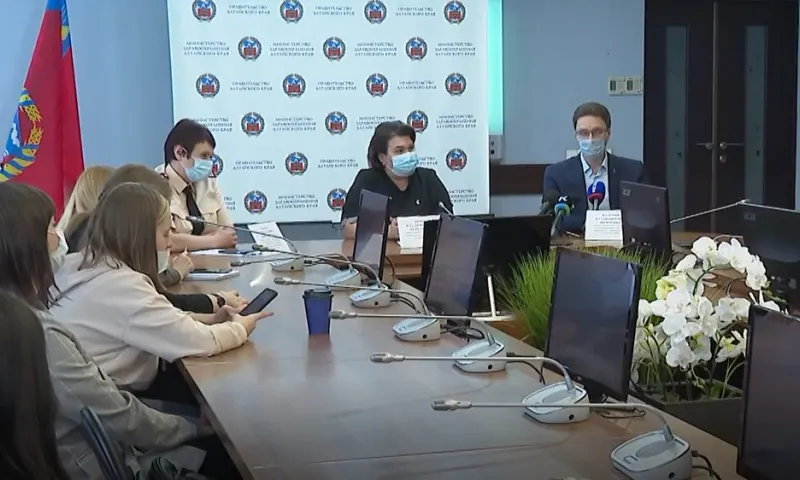 Высокую активность клещей прогнозируют в Алтайском крае в 2022 году