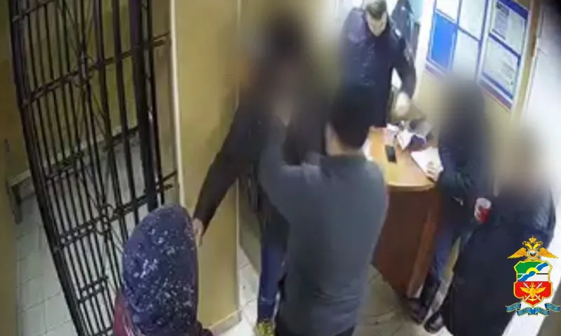 52-летнего жителя Новоалтайска задержали за хранение наркотиков