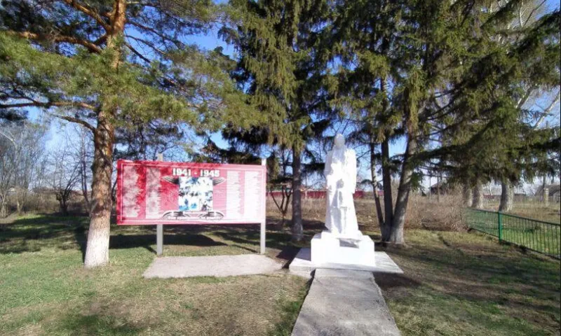 Ко Дню Победы отреставрируют памятник воинам в пригороде Барнаула