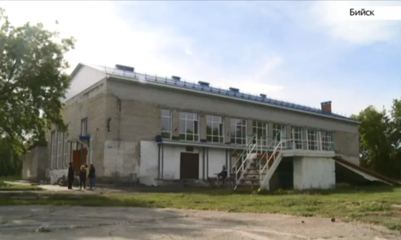 Дом культуры в алтайском селе начали ремонтировать