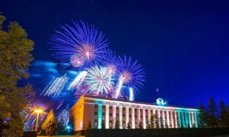 ВЦИОМ: половина россиян примут участие в праздничных торжествах 9 Мая