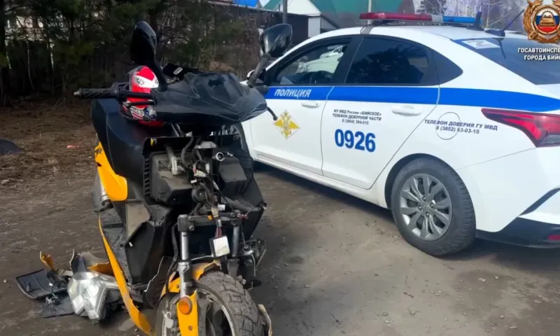 Юный байкер устроил ДТП в Бийске