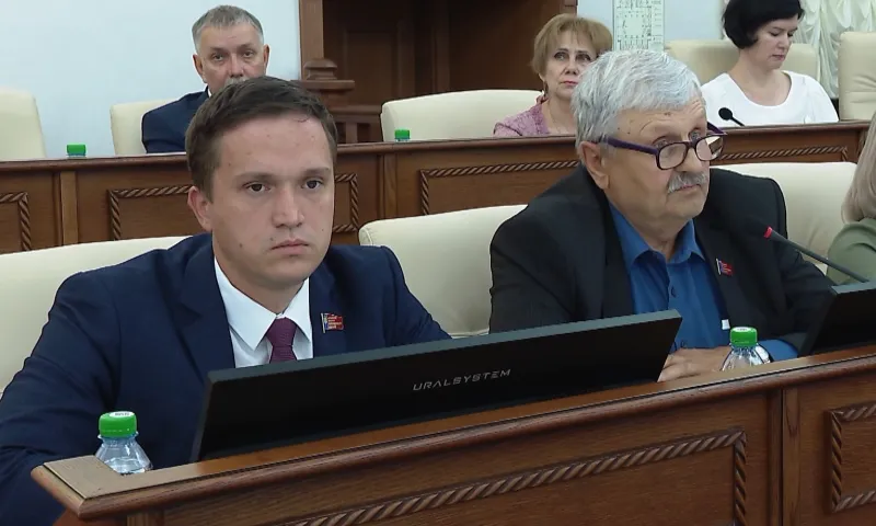 27 вопросов обсудили депутаты на 10 сессии АКЗС. Рассказываем о некоторых проектах