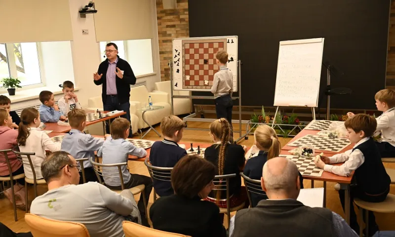 Эксперты провели для школьников мастер-классы по преподаванию шахмат