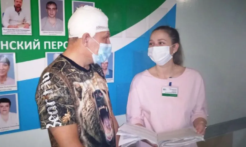 Сибиряк вытащил 12-сантиметровую ветку из черепа и обратился в больницу