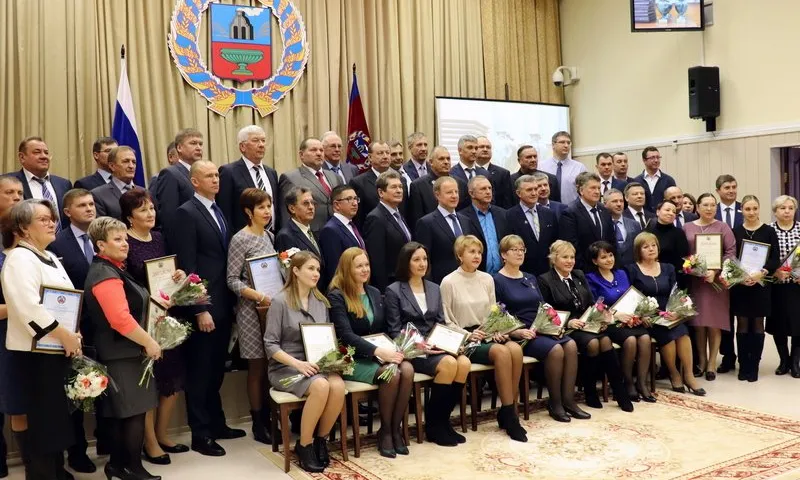 Губернатор Виктор Томенко: Предприятия и учреждения Алтайского края традиционно становятся победителями и призерами конкурса «Российская организация высокой социальной эффективности»