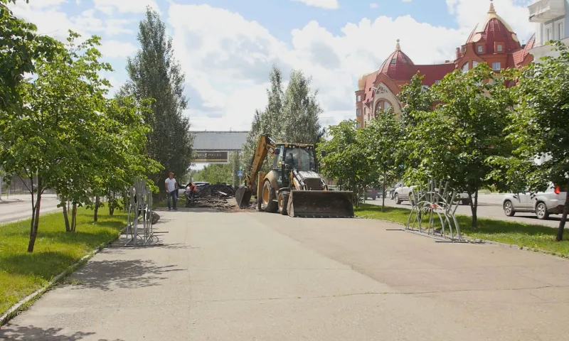 Благоустройство пешеходной зоны проспекта Ленина начали в Барнауле
