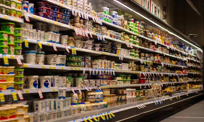 Барнаульцы жалуются на резкое увеличение цен на молочную продукцию