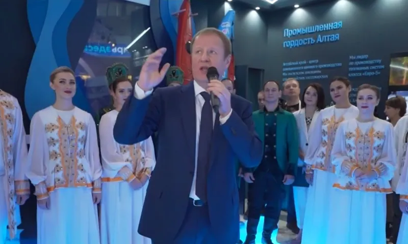 Виктор Томенко провел презентацию Алтайского края на выставке-форуме «Россия» в Москве