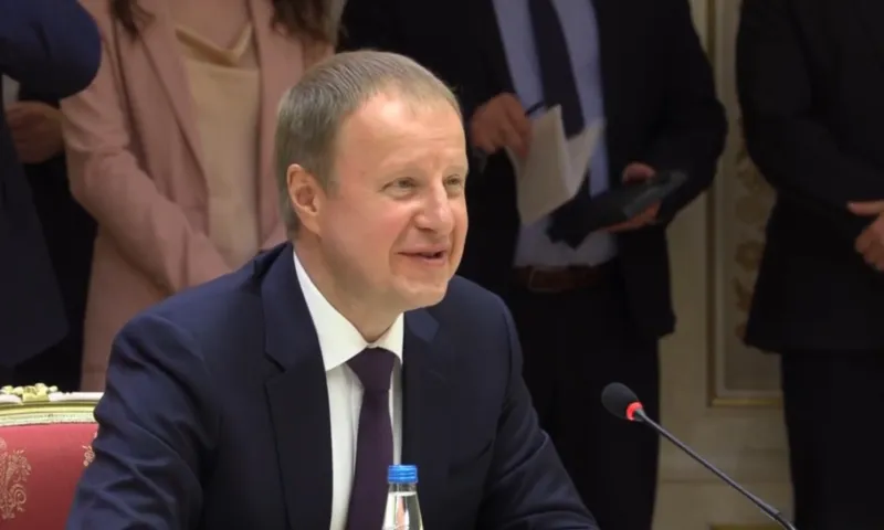 Губернатор Виктор Томенко встретился с президентом Беларуси Александром Лукашенко во время рабочего визита