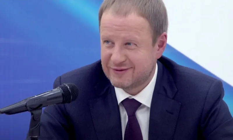 Губернатору Алтайского края исполнилось 52 года