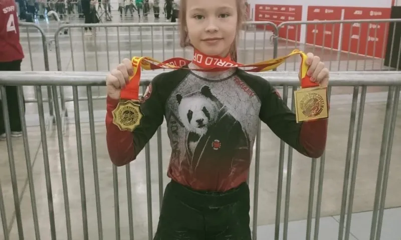  Юная барнаульская спортсменка стала чемпионкой мира по джиу-джитсу по версии ACBJJ