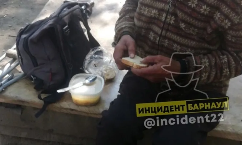 Барнаульцы помогли бездомному вернуть документы