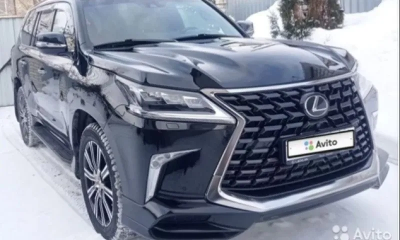 Lexus почти за 23 миллиона рублей продают в Барнауле