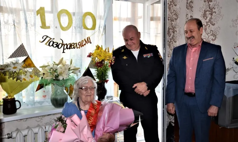 100 лет отпраздновала жительница Рубцовска Нина Зайкова