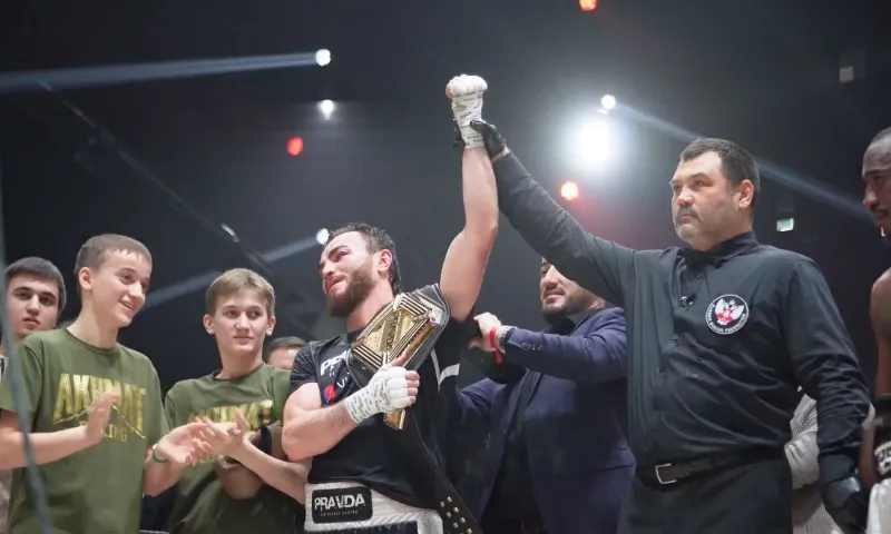 Барнаульские мастера изготовили чемпионские пояса для крупного международного турнира по боксу