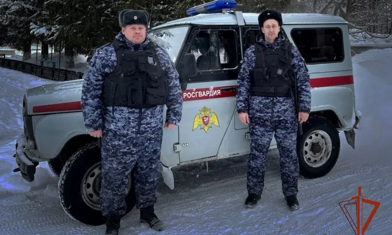 Росгвардейцы помогли пенсионерке с расстройством памяти в Троицком районе