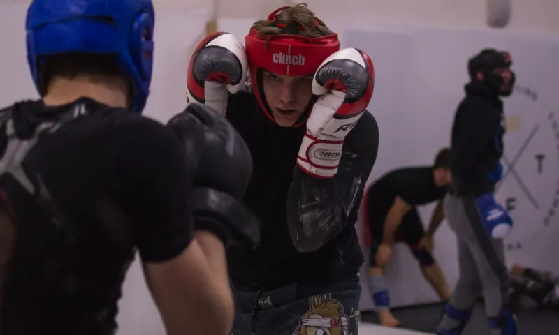 Два титульных боя MMA пройдут в Барнауле