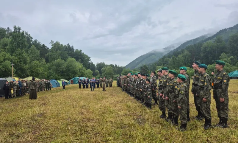 Военно-полевые сборы старшеклассников начались в Алтайском крае
