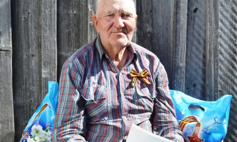 100-летний юбилей отпраздновал ветеран Великой Отечественной войны из Алтайского края