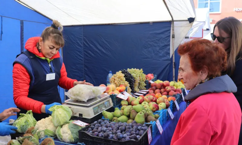 126 предпринимателей представили продукцию на осенней ярмарке в Барнауле