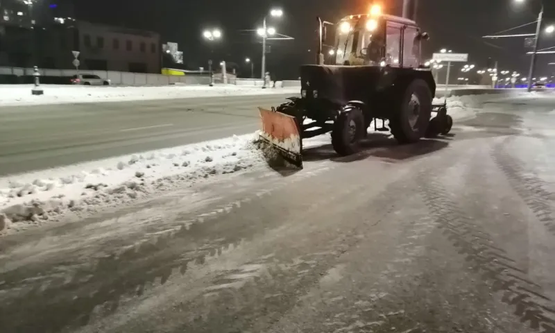519 кубометров снега вывезли за прошедшую ночь с дорог Барнаула