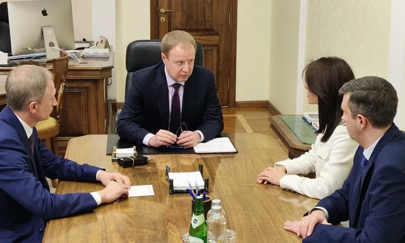 Губернатору Алтайского края представили нового руководителя регионального управления ФАС России