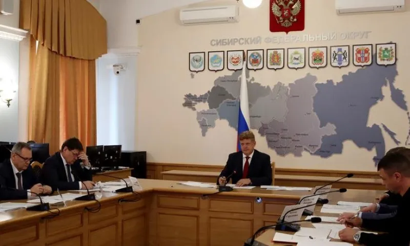 Подготовку сибирских регионов к зиме обсудили на совещании с полномочным представителем президента России в СФО