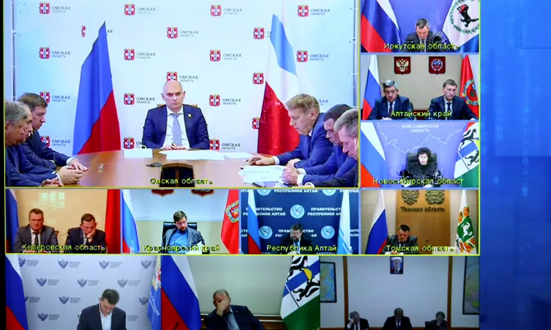 Работу по подготовке и привлечению кадров на предприятия оборонно-промышленного комплекса продолжают в Алтайском крае