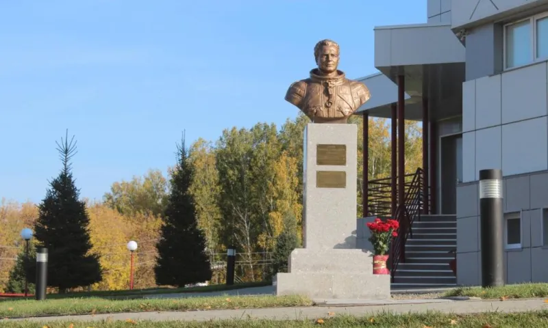 Герману Титову в 2025 могло бы исполниться 90 лет. Как будут праздновать его юбилей в Алтайском крае