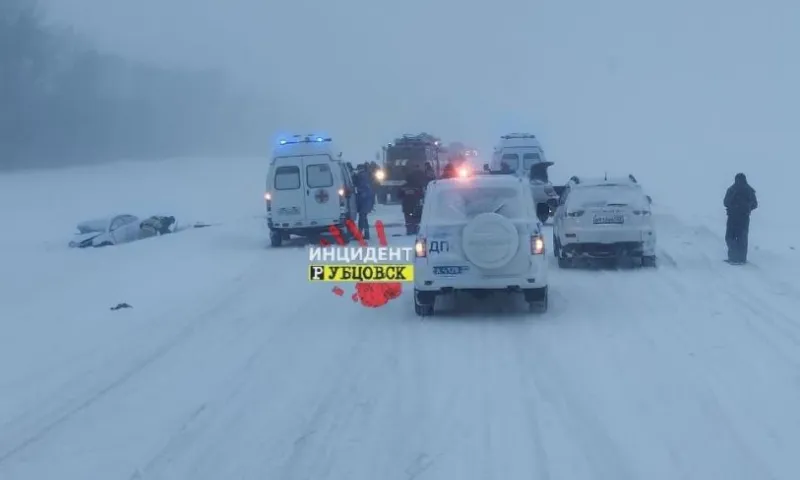 ДТП в Змеиногорском районе унесло жизни четверых человек