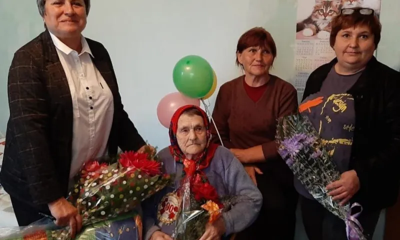 90-летний юбилей отметила жительница Алейского района