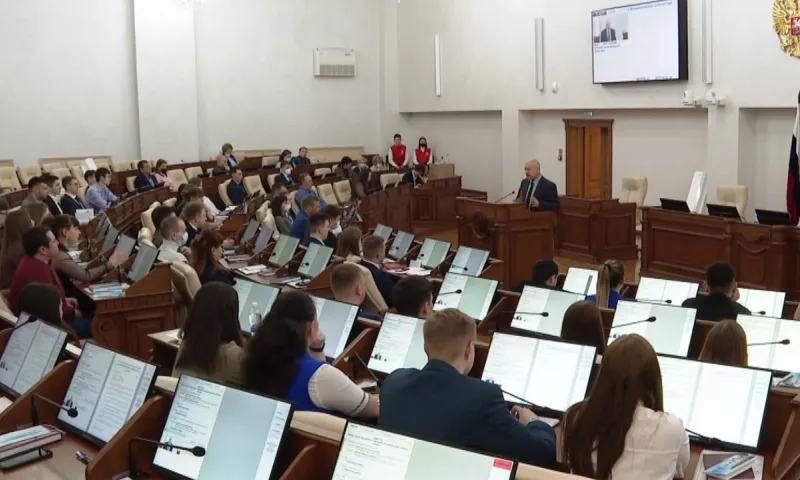 В Молодёжном парламенте Алтайского края избрали главу